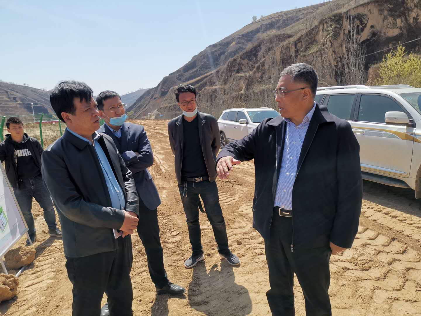 051586096595967502.jpeg 3.jpg